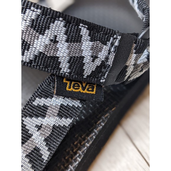 TEVA Men's Original Universal Sandal - Black/Grey - 10 - Picture 6 of 10